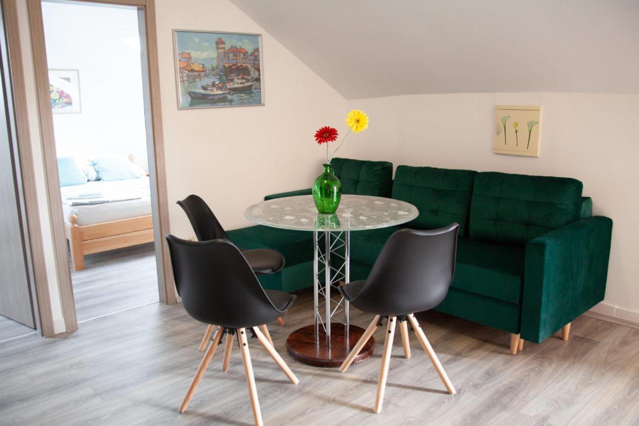 Amber In The Centar Apartment Kastela Exterior photo